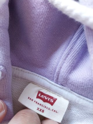 Sudadera Levi's Blanca y Morada