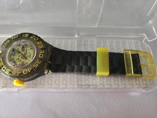 Reloj Swatch Scuba Cuttlefish