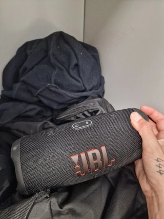 JBL Charge 5 Altavoz Portátil Negro bluetooth