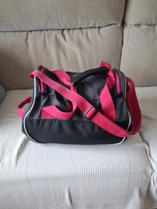 Bolsa de deporte Nabaiji gris y rosa
