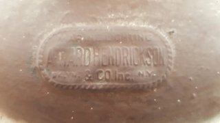 Lámpara antigua náutica de latón y cristal