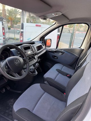 Opel Vivaro L2H1 2018 • 38.000 km • Único propieta