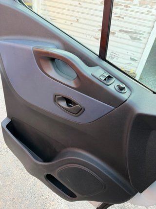 Opel Vivaro L2H1 2018 • 38.000 km • Único propieta