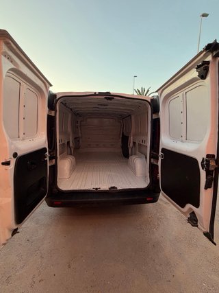 Opel Vivaro L2H1 2018 • 38.000 km • Único propieta