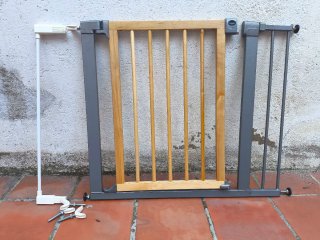 Barrera de escalera para niños