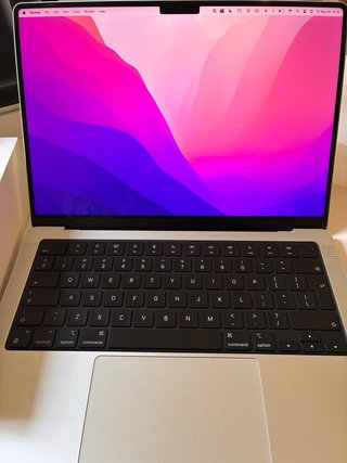 MacBook Pro 14 Plata Chip Pro M4 2024