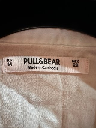 Camisa blanca Pull&Bear mujer