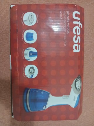 Plancha de vapor vertical Ufesa GS1700