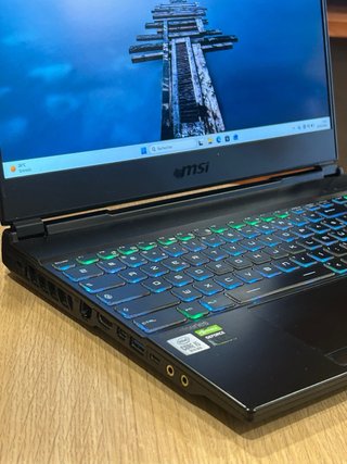 MSI GL65 Leopard 10SFK Gaming Laptop