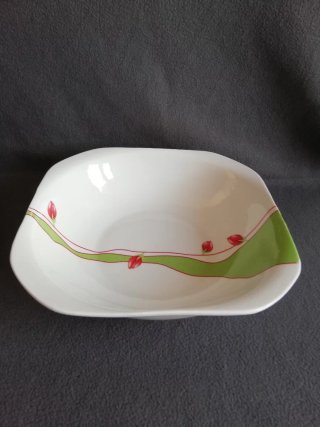 Vajilla porcelana diseño tulipanes