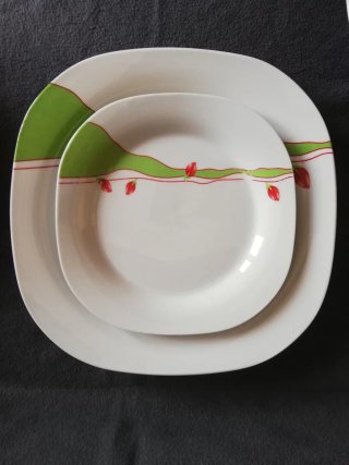 Vajilla porcelana diseño tulipanes