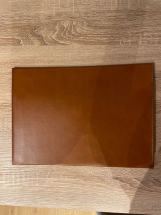 Cartera de polipiel marrón