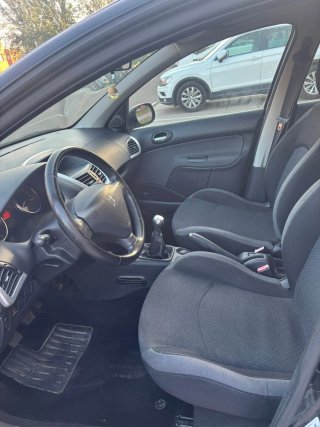 Peugeot 206+(45.000KM)