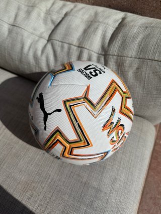 Balón Puma La Liga VS Racism