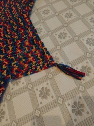 Manta tejida a mano multicolor