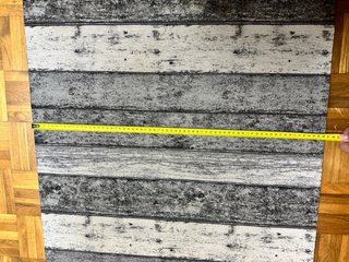 Alfombra de pasillo efecto madera