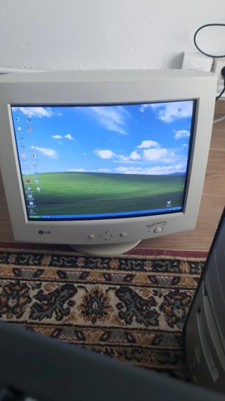 PC AMD Windows XP LG Gris/Plata