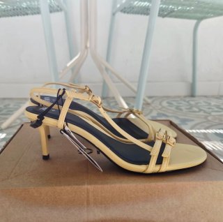 Sandalias tacón medio Zara amarillo pastel T40