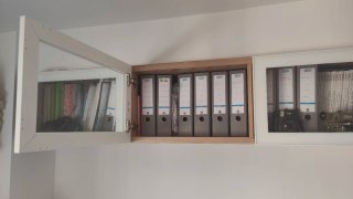 Mueble Besta roble con puerta Glassvik