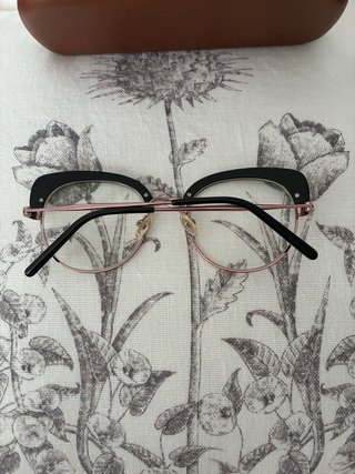Montura gafas Multiopticas nuevas