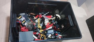 Caja de Lego con piezas de todo tipo 9kg