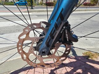 Bicicleta Carretera FELT Talla "L" (56-58)