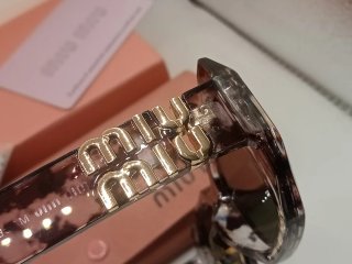 Occhiali da sole Miu Miu da donna
