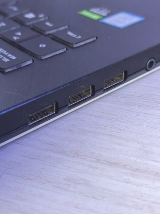 ASUS ROG Strix G17 i7 RTX 2070 32GB RAM
