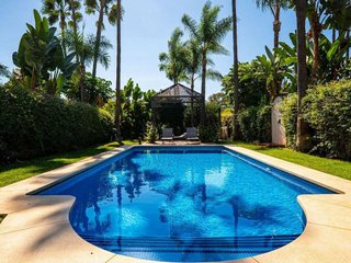 Chalet en alquiler en Los Naranjos - Las Brisas en Marbella