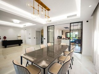 Chalet en alquiler en Los Naranjos - Las Brisas en Marbella