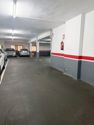 Garaje en venta en El Carmel en Barcelona