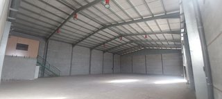 Nave industrial en venta en Guillena