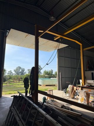 Nave industrial en venta en Cantillana