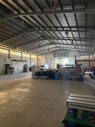 Nave industrial en venta en Cantillana