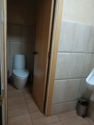 Local comercial en alquiler en La Salut en Barcelona