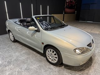 RENAULT MEGANE 1.6 DYNAMIQUE