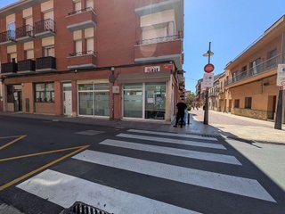 Local comercial en alquiler en Centre - Colomeres - Rambles en Gavà