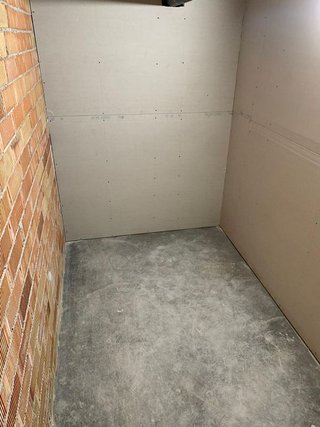 Garaje en venta en Santa Eugènia en Girona