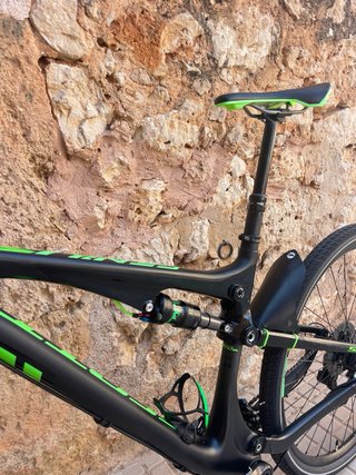 Bicicleta SCOTT MTB CARBONO L
