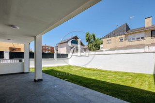 Casa pareada en alquiler en Prado de Somosaguas en Pozuelo de Alarcón