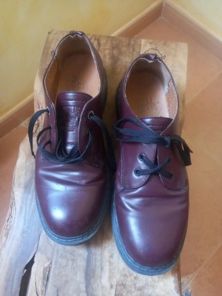 Zapatos estilo Dr. Martens rojo Talla 44