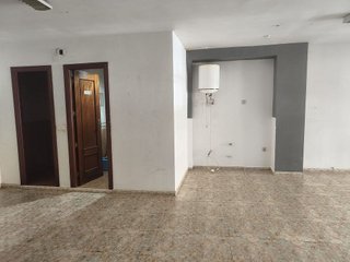 Local comercial en alquiler en Tres Olivos - La Piedad en Talavera de la Reina