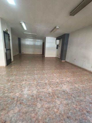 Local comercial en alquiler en Tres Olivos - La Piedad en Talavera de la Reina
