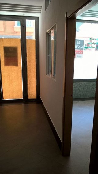 Local comercial en alquiler en Valdepelayo - Montepinos - Arroyo Culebro en Leganés