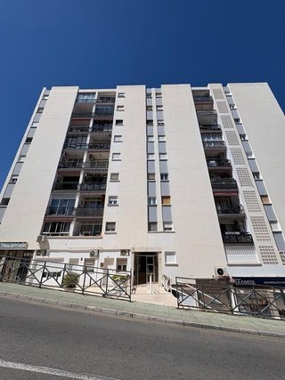 Local comercial en venta en Puerto Marina en Benalmádena