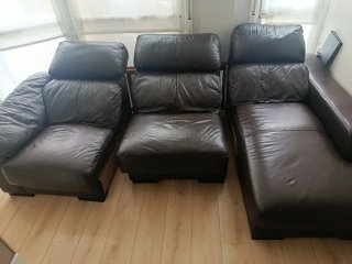Sofá modular de piel marrón. Urge vender!