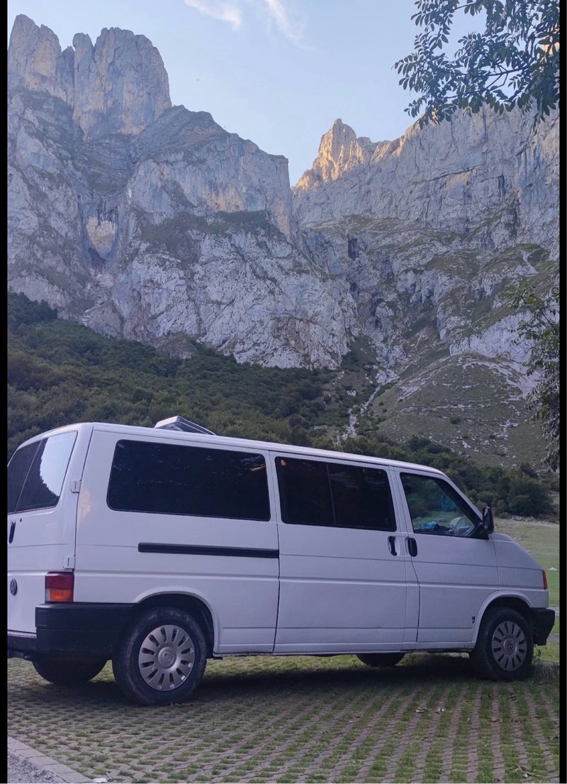 Volkswagen T4 Batalla Larga Camper - MOTOR MODERNO - foto 1