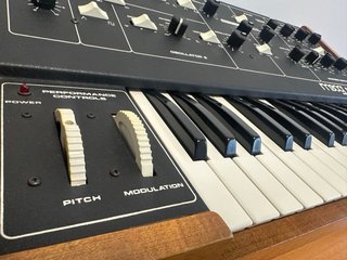 Moog Prodigy Sintetizador