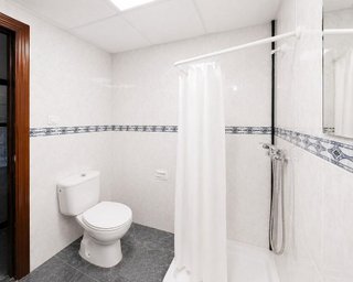 Local comercial en venta en Huércal de Almería