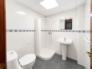 Local comercial en venta en Huércal de Almería